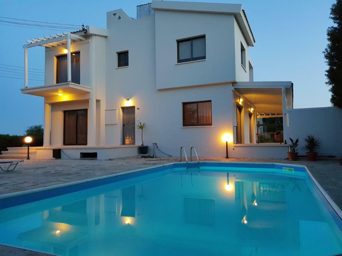 Villa 26 Paphos Eksteriør bilde